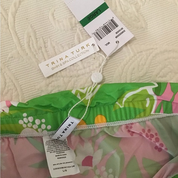 Trina Turk coverup - Picture 2 of 2